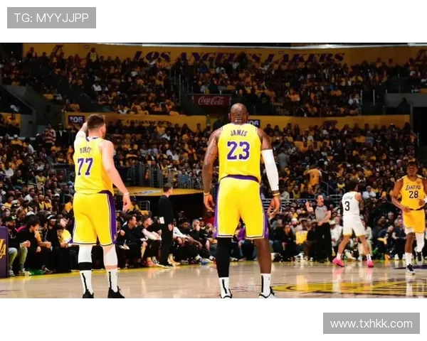 湖人G1击败火箭 斯马特三字点评詹姆斯表现